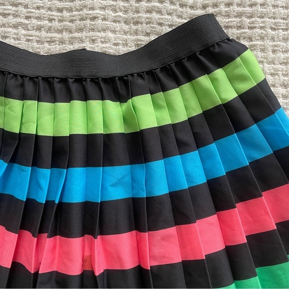 NWOT Vintage  Y2K colourful‎ stripe tennis skit - Picture 5 of 5